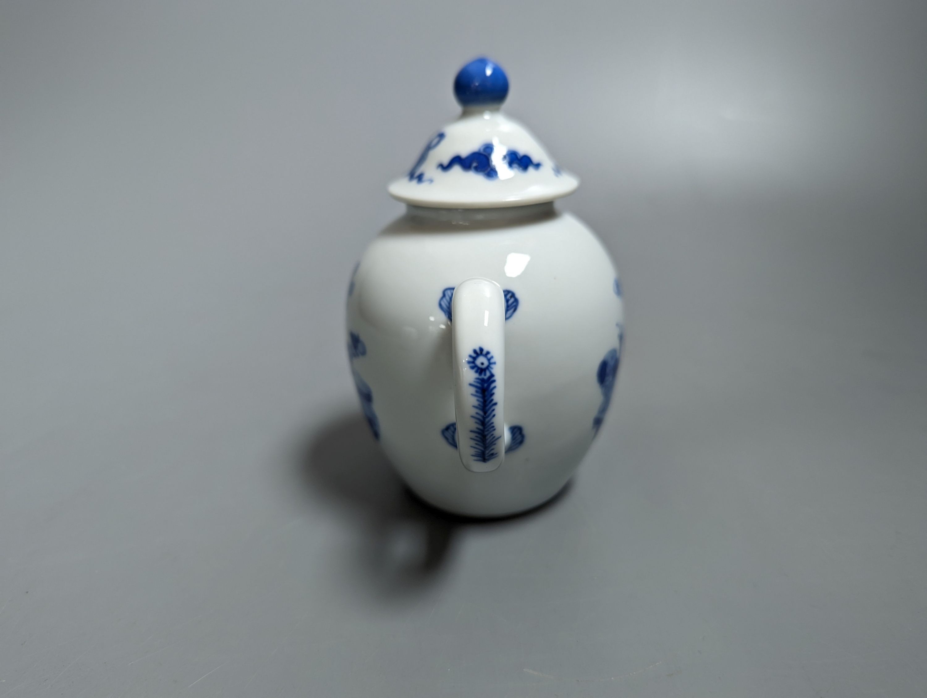 A Chinese ‘chicken’ water pot and a miniature blue and white teapot 12cm